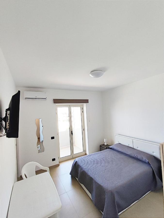 Liberi Di Sognare Hotel Монополи Екстериор снимка